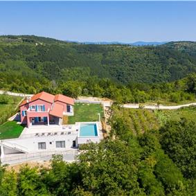 4-Bedroom Villa with Pool and Countryside Views near Oprtalj, Istria, Sleeps 8